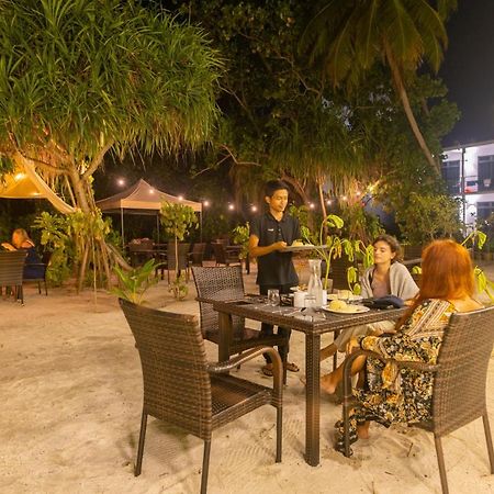Atoll Residence Dhangethi Exterior photo
